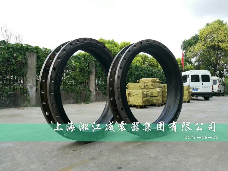 杭州某污水處理廠急購DN1200橡膠接頭【G20峰會(huì)期間】 杭州某污水處理廠急購DN1200橡膠接頭【G20峰會(huì)期間】